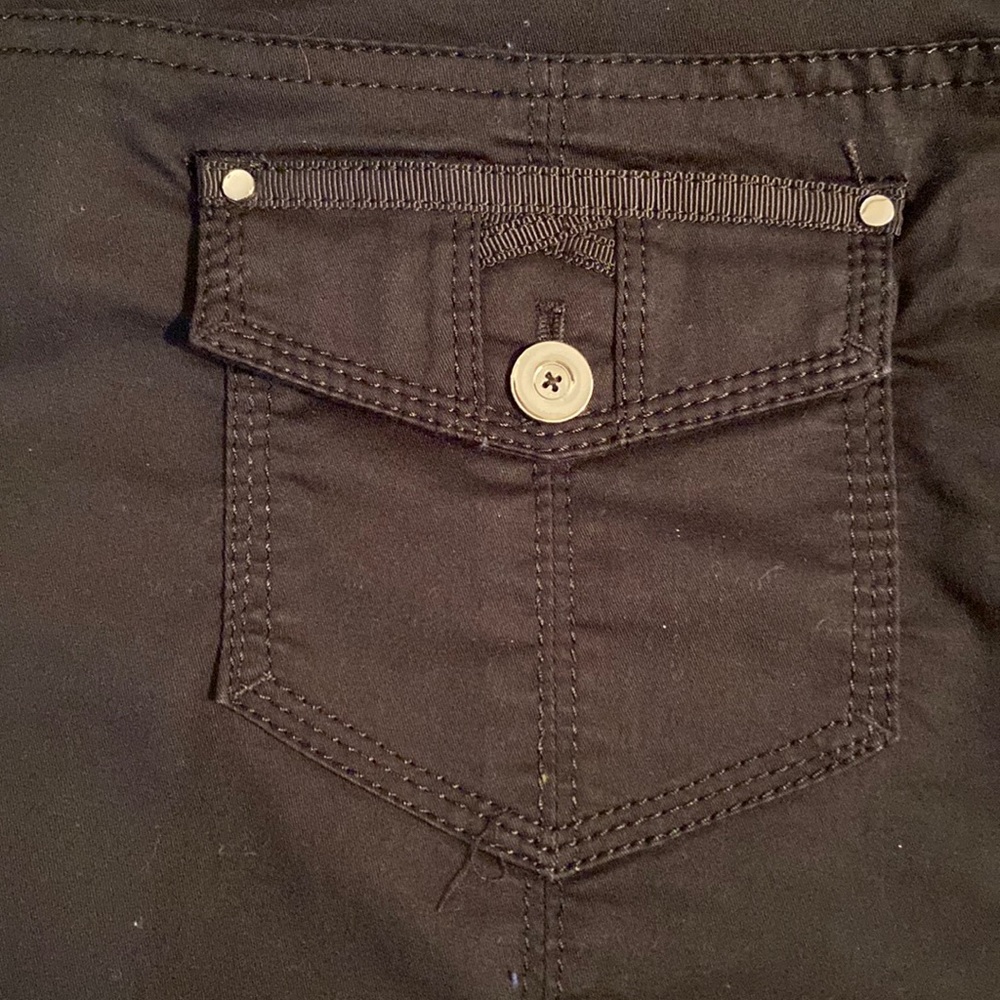 WHBM Black Bermuda Shorts 10.25” Inseam - Picture 10 of 14